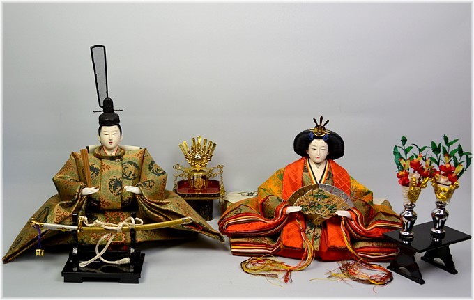  Император и Императрица, японские коллекционные куклы