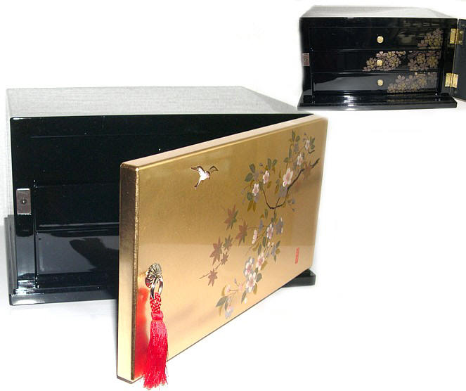 японская шкатулка для коллекции с авторским рисунком, 1970-е гг.
